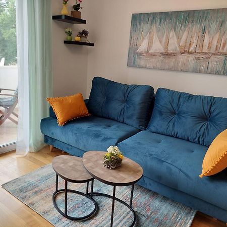 Apartment Eny Baška Voda Eksteriør billede