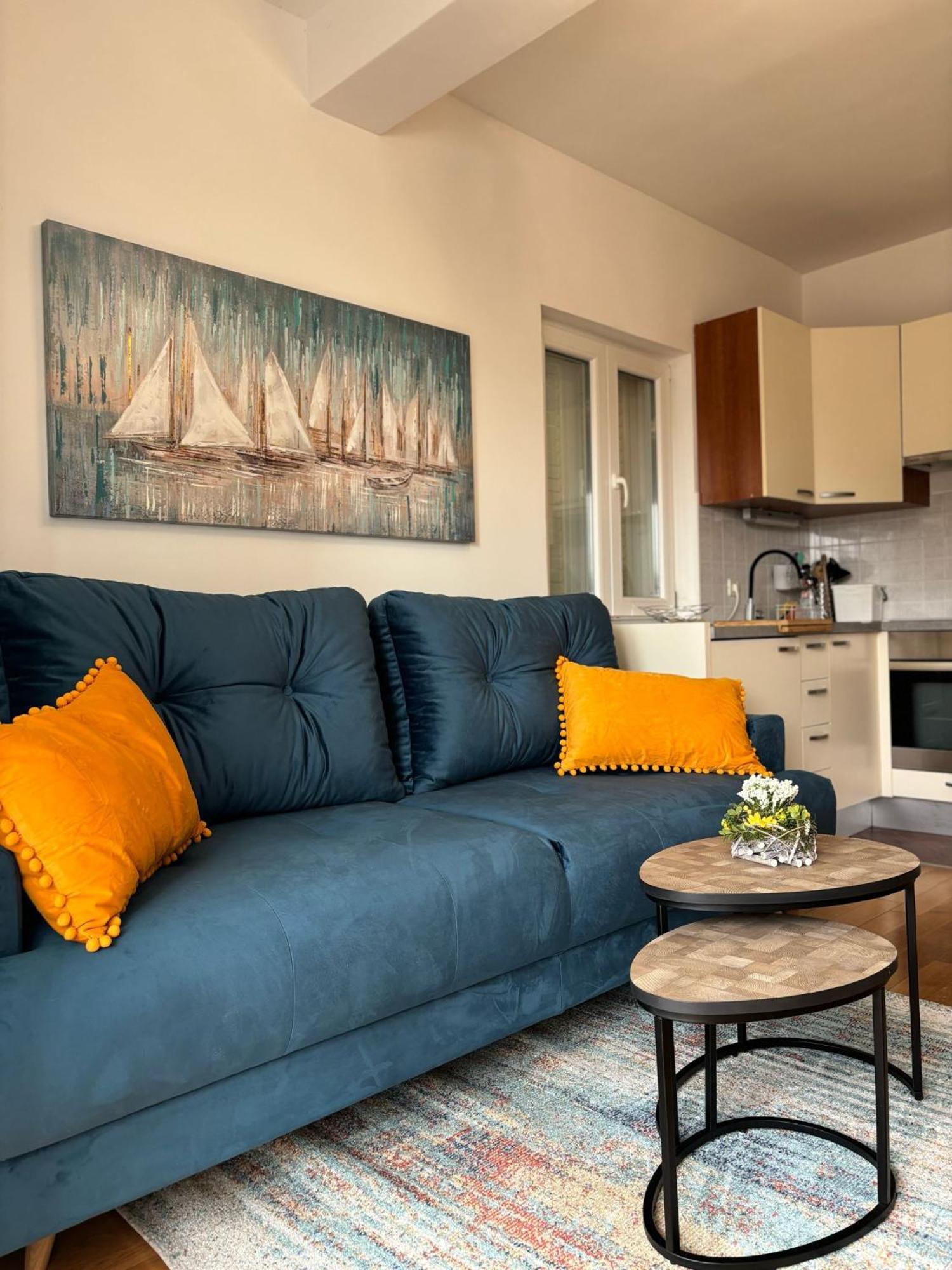 Apartment Eny Baška Voda Eksteriør billede